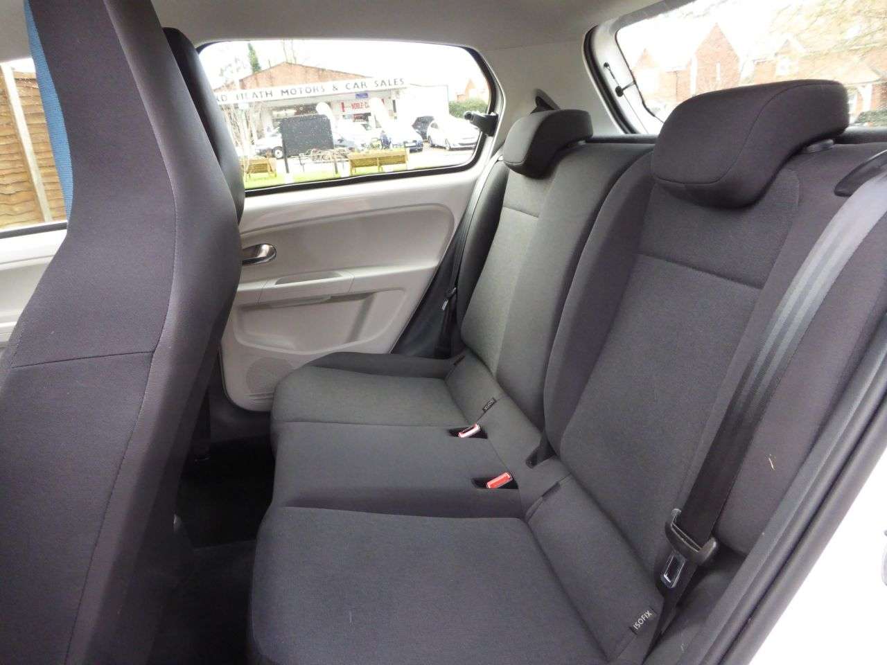 2017 VOLKSWAGEN UP! 2017 VOLKSWAGEN UP!