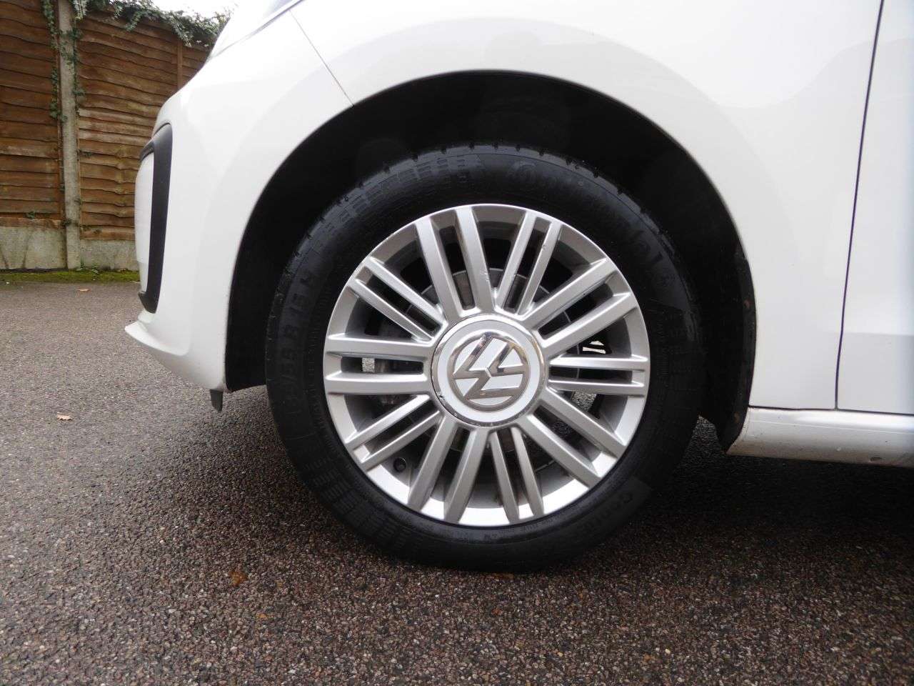 2017 VOLKSWAGEN UP! 2017 VOLKSWAGEN UP!