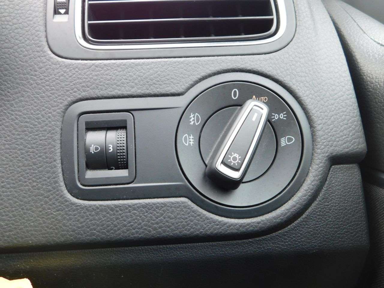 2017 VOLKSWAGEN POLO 2017 VOLKSWAGEN POLO