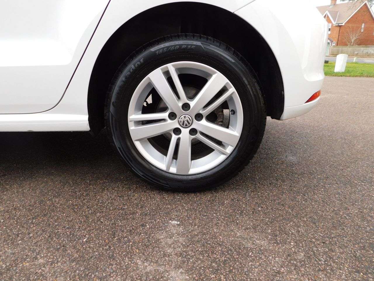 2017 VOLKSWAGEN POLO 2017 VOLKSWAGEN POLO