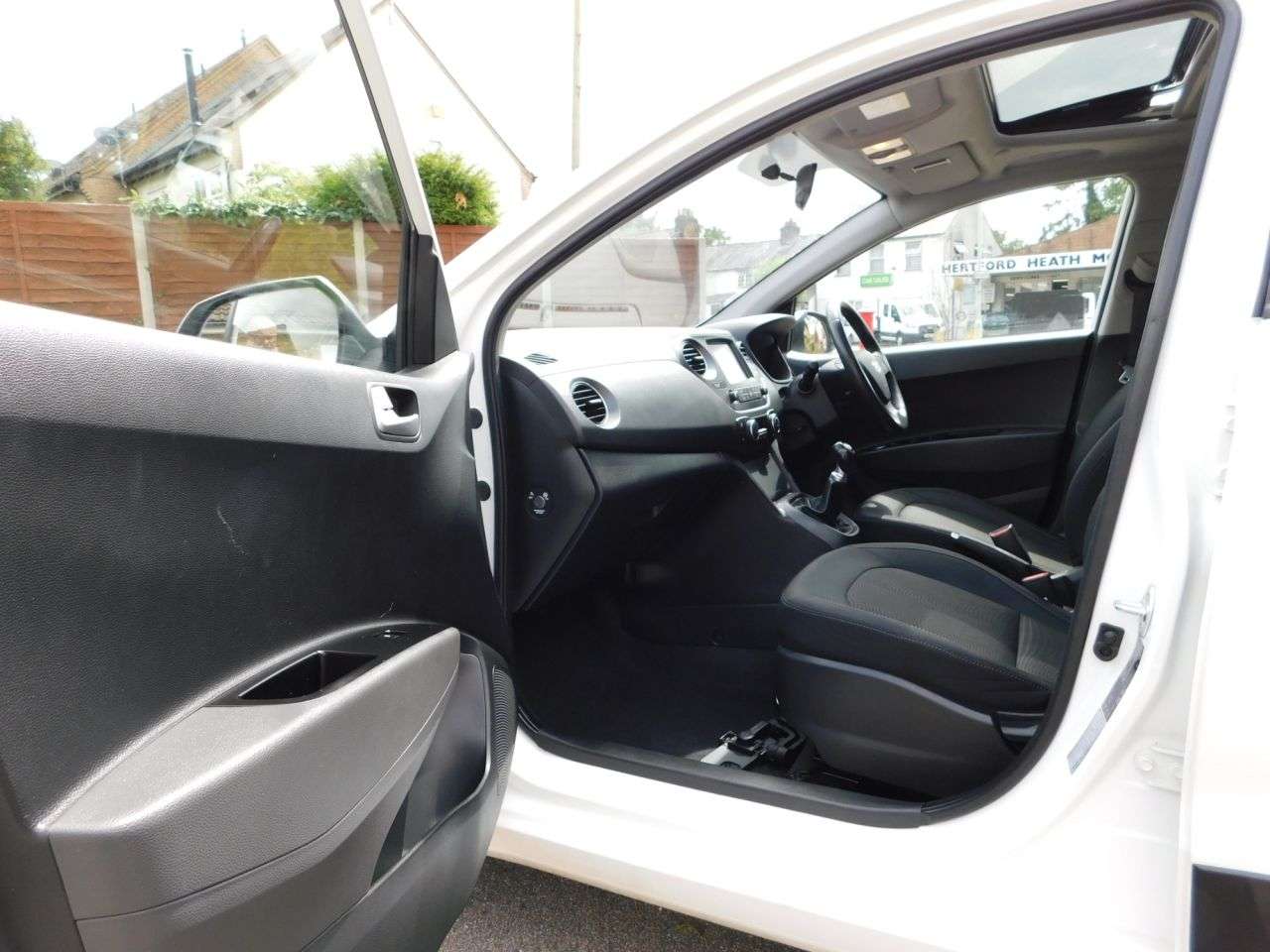 2018 HYUNDAI I10 2018 HYUNDAI I10