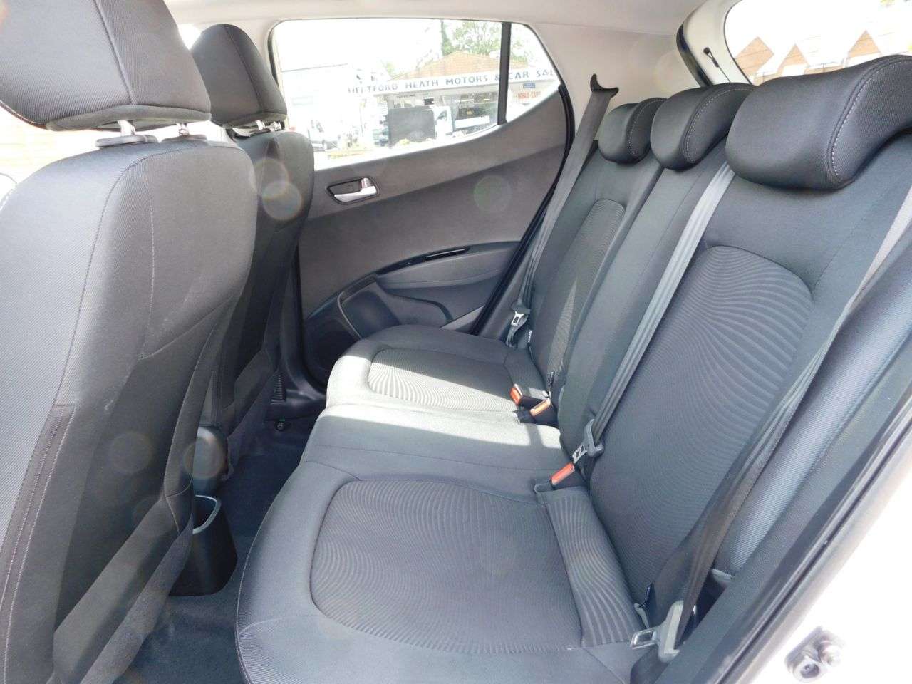 2018 HYUNDAI I10 2018 HYUNDAI I10