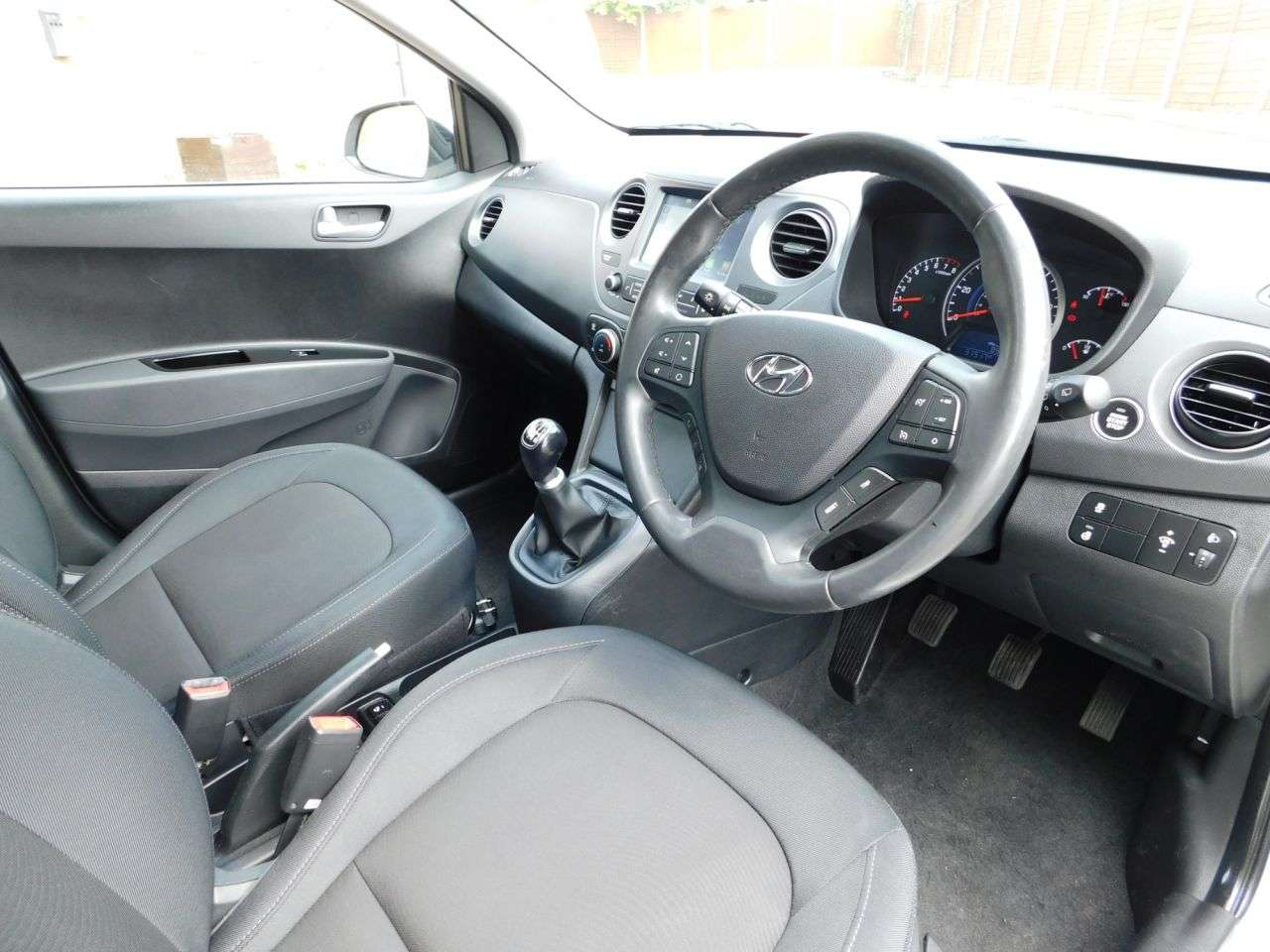 2018 HYUNDAI I10 2018 HYUNDAI I10