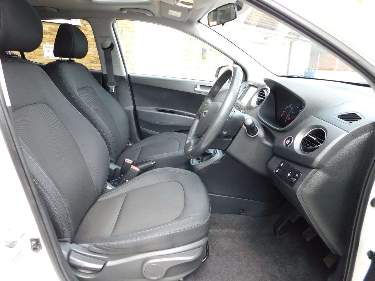 2018 HYUNDAI I10 2018 HYUNDAI I10