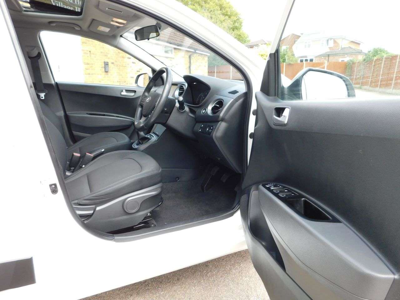 2018 HYUNDAI I10 2018 HYUNDAI I10