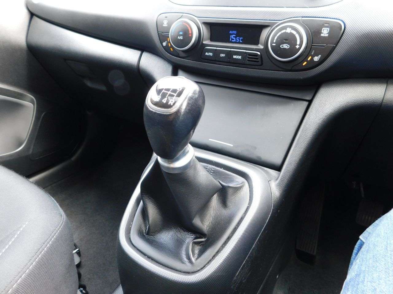 2018 HYUNDAI I10 2018 HYUNDAI I10