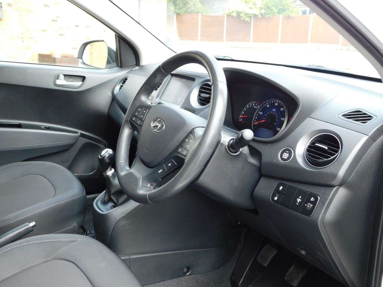 2018 HYUNDAI I10 2018 HYUNDAI I10