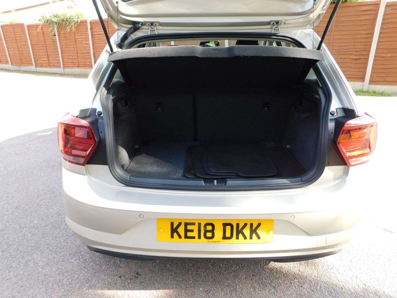 2018 VOLKSWAGEN POLO 2018 VOLKSWAGEN POLO