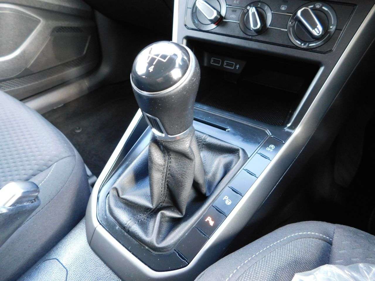 2018 VOLKSWAGEN POLO 2018 VOLKSWAGEN POLO