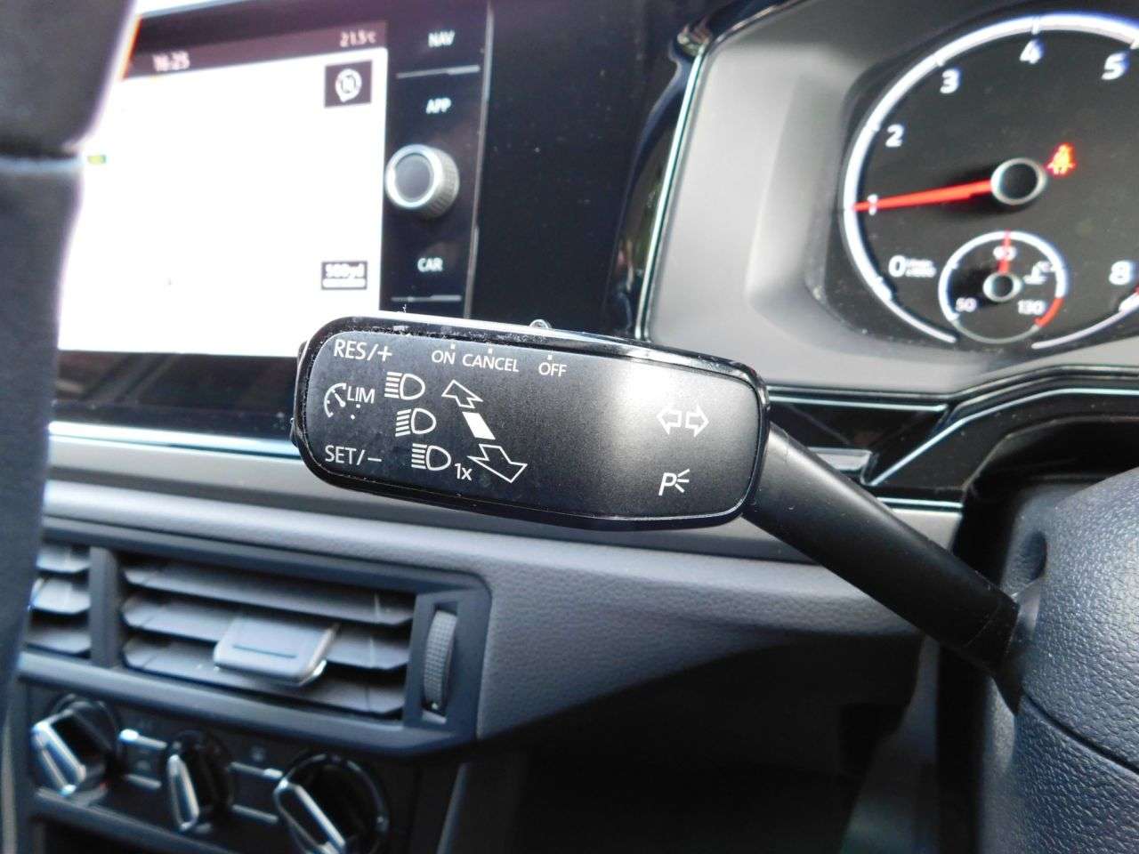 2018 VOLKSWAGEN POLO 2018 VOLKSWAGEN POLO