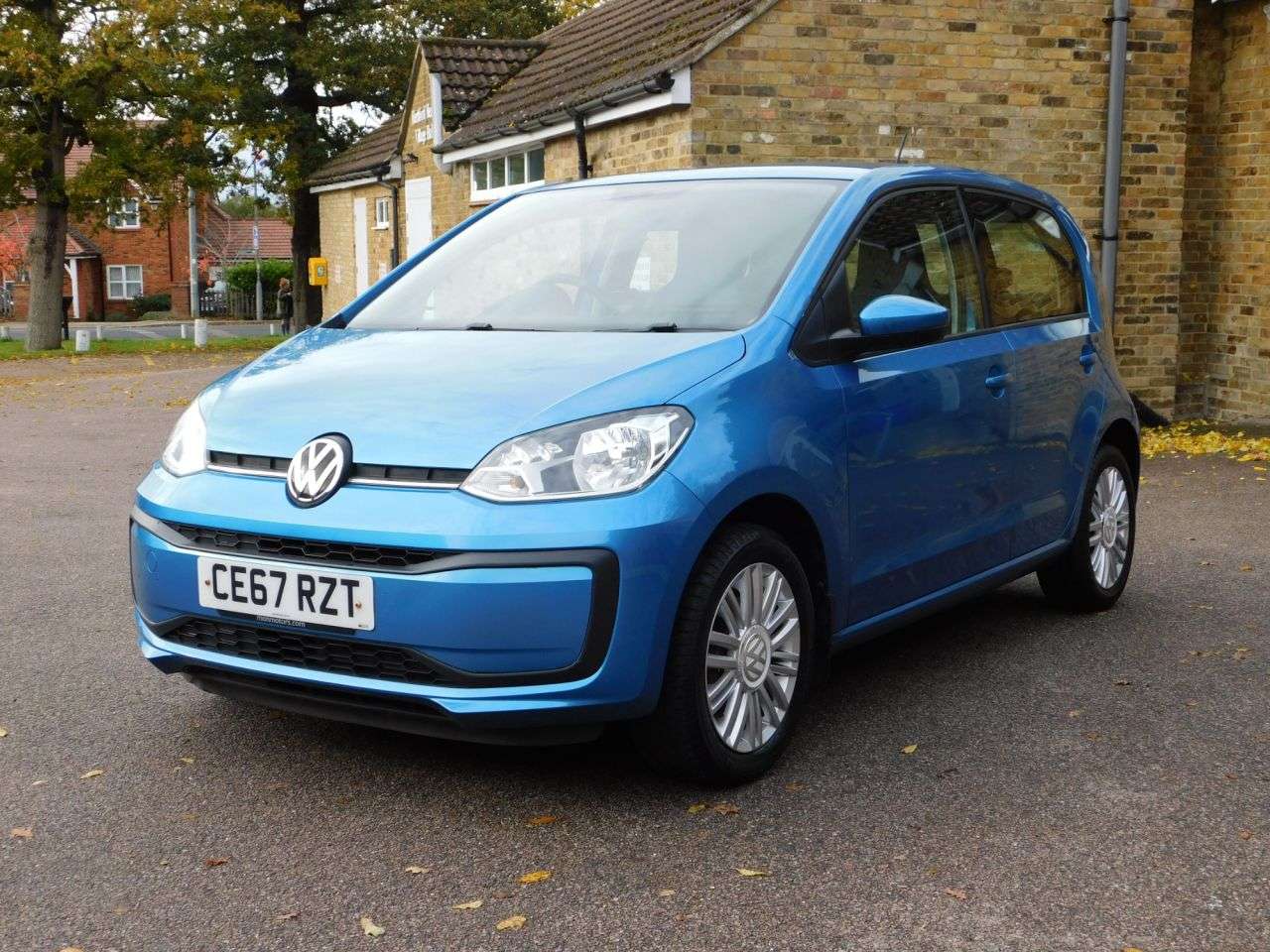 2017 VOLKSWAGEN UP! 2017 VOLKSWAGEN UP!