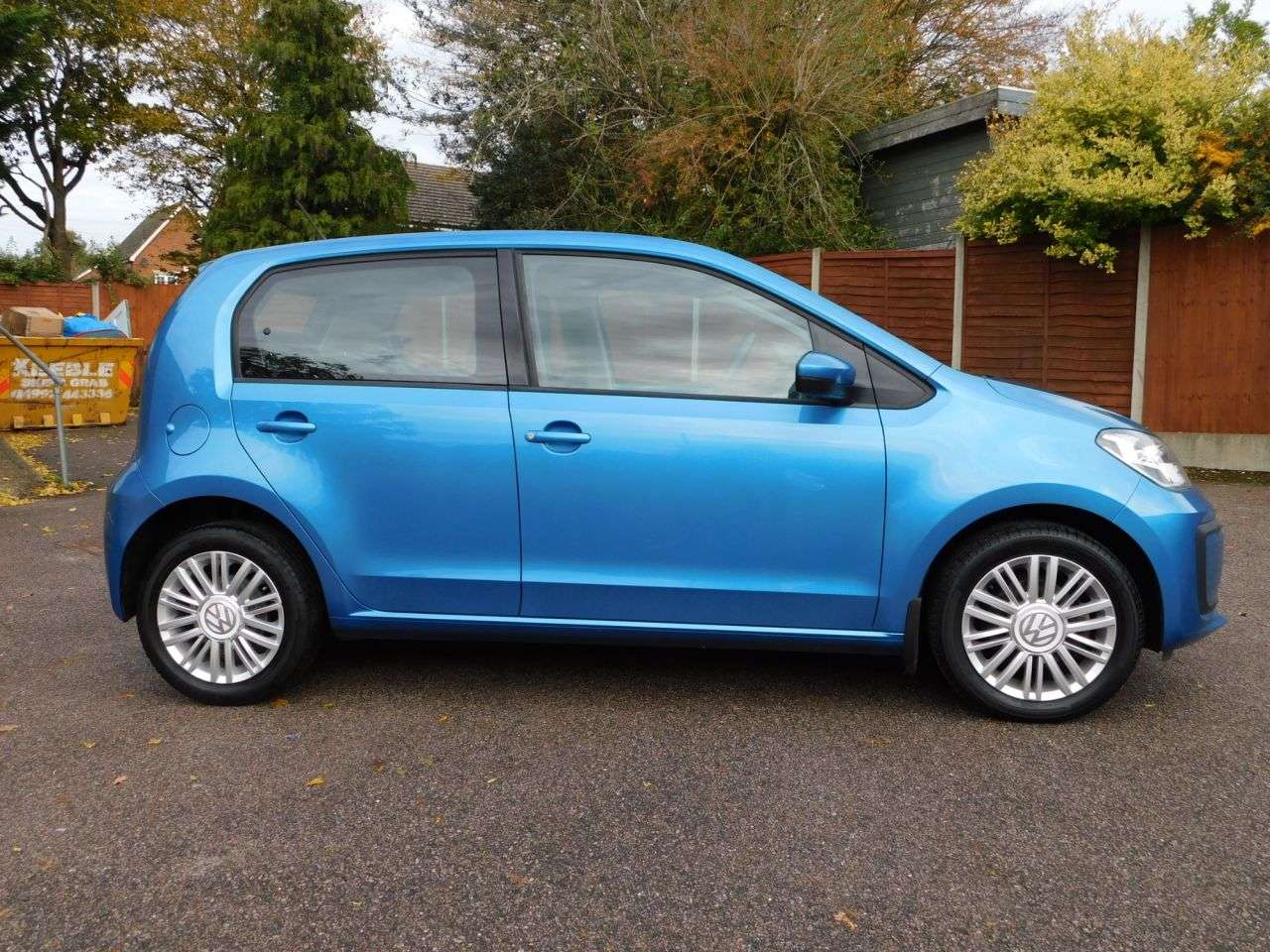 2017 VOLKSWAGEN UP! 2017 VOLKSWAGEN UP!