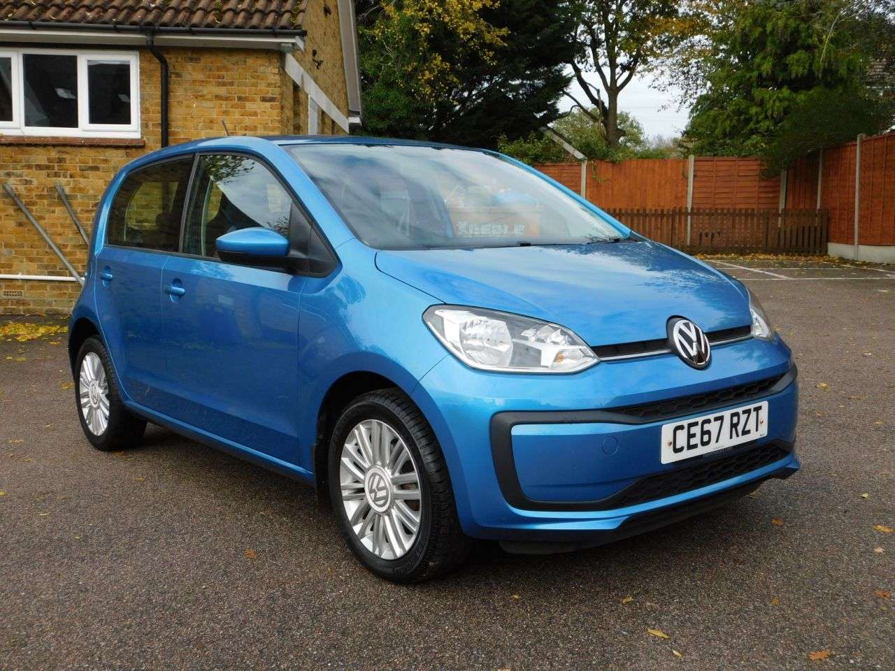2017 VOLKSWAGEN UP! 2017 VOLKSWAGEN UP!