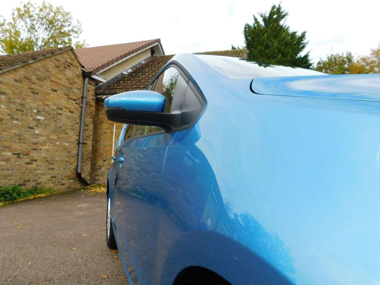 2017 VOLKSWAGEN UP! 2017 VOLKSWAGEN UP!