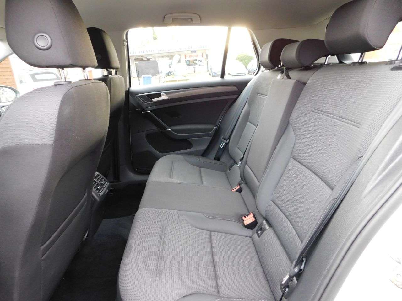 2018 VOLKSWAGEN GOLF 2018 VOLKSWAGEN GOLF