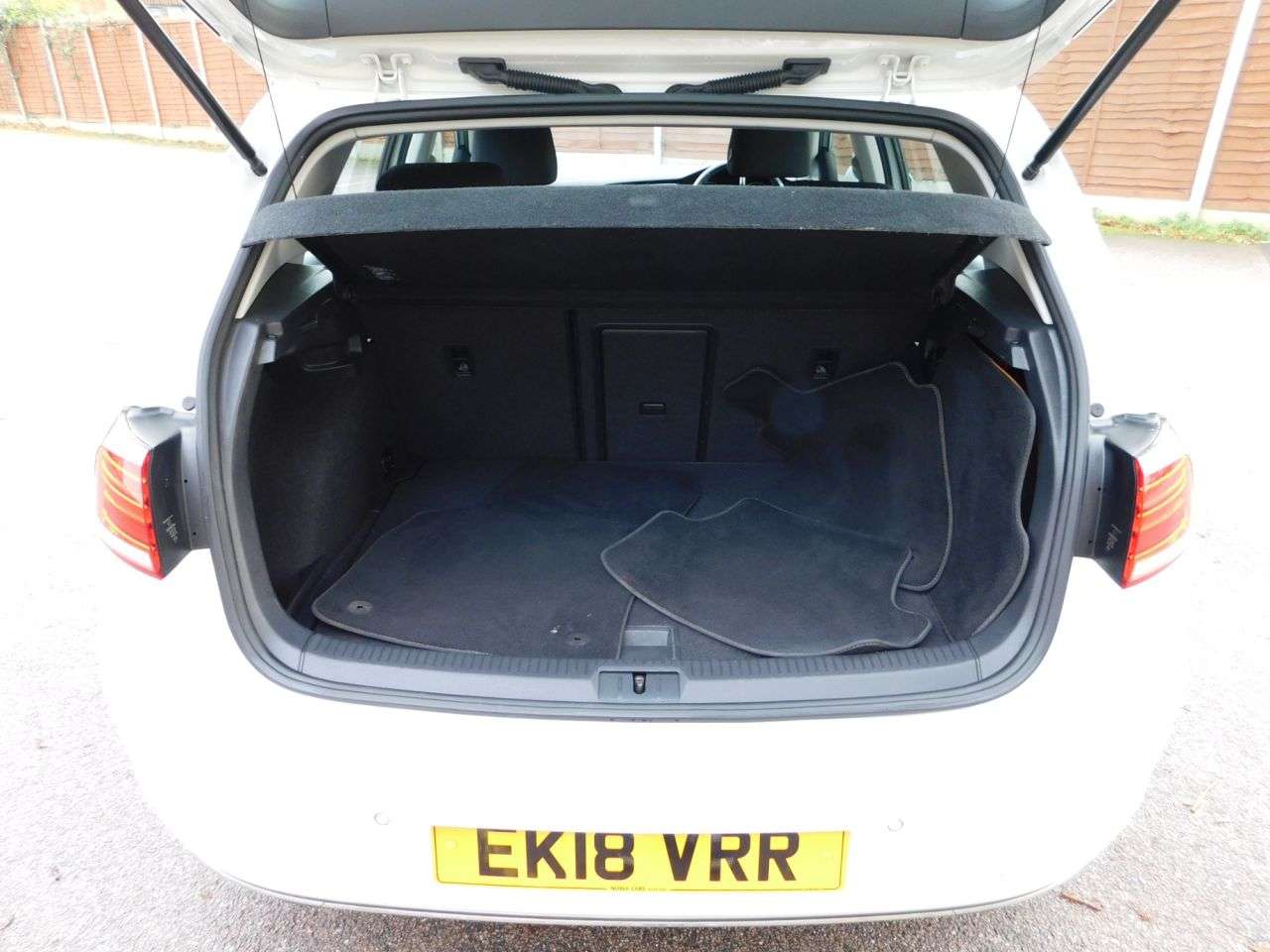 2018 VOLKSWAGEN GOLF 2018 VOLKSWAGEN GOLF