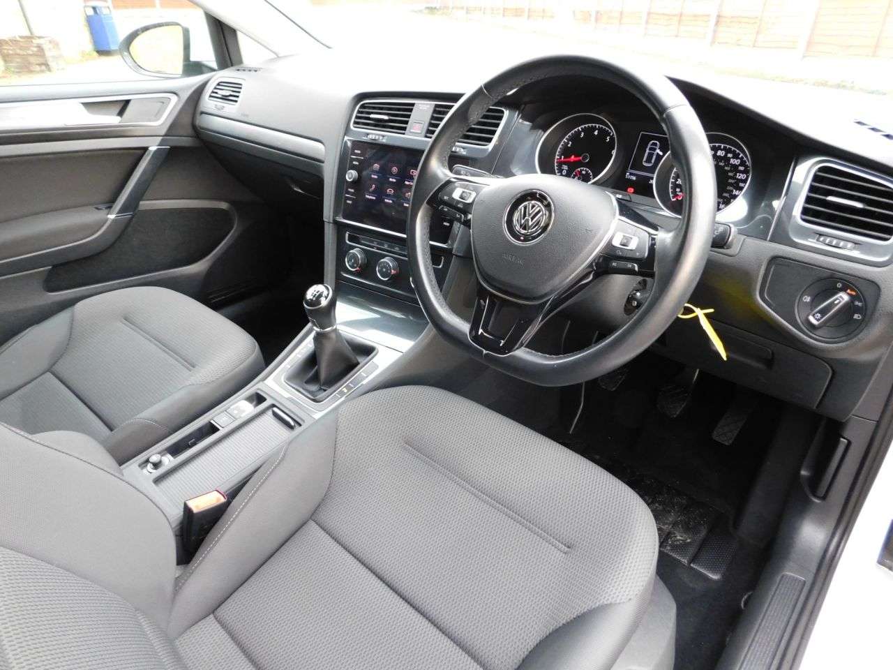 2018 VOLKSWAGEN GOLF 2018 VOLKSWAGEN GOLF