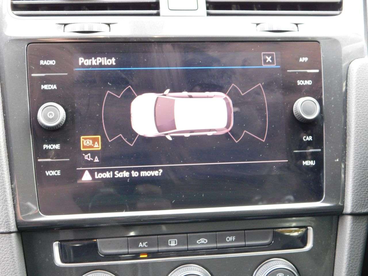 2018 VOLKSWAGEN GOLF 2018 VOLKSWAGEN GOLF