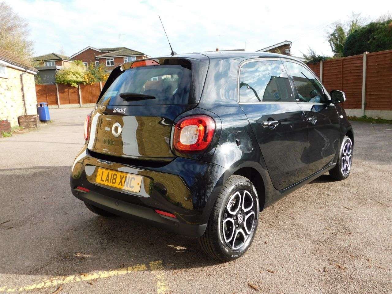 2018 SMART FORFOUR 2018 SMART FORFOUR