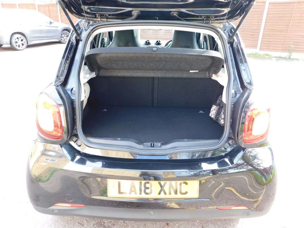 2018 SMART FORFOUR 2018 SMART FORFOUR