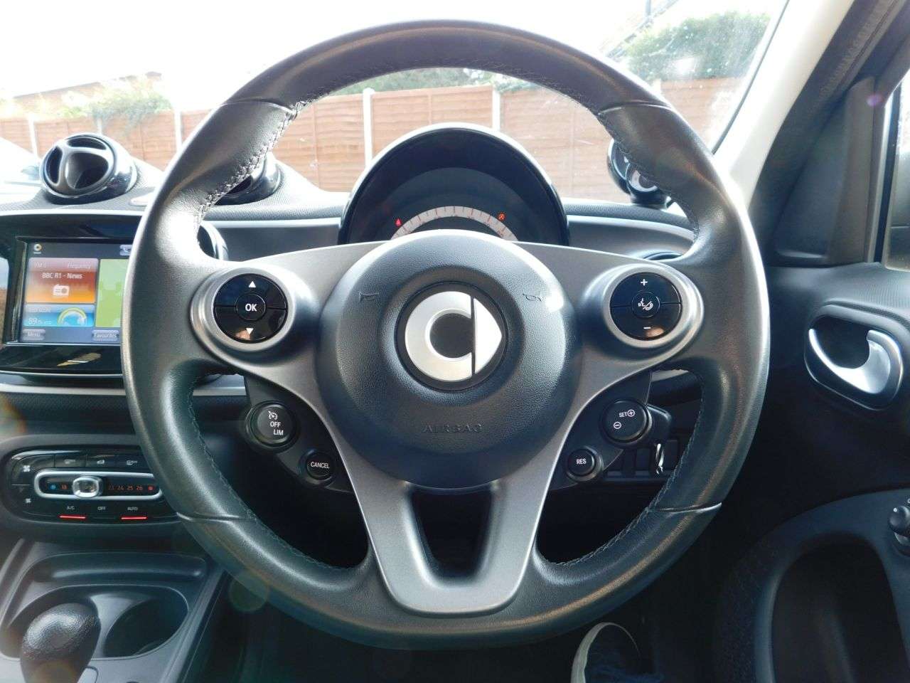 2018 SMART FORFOUR 2018 SMART FORFOUR