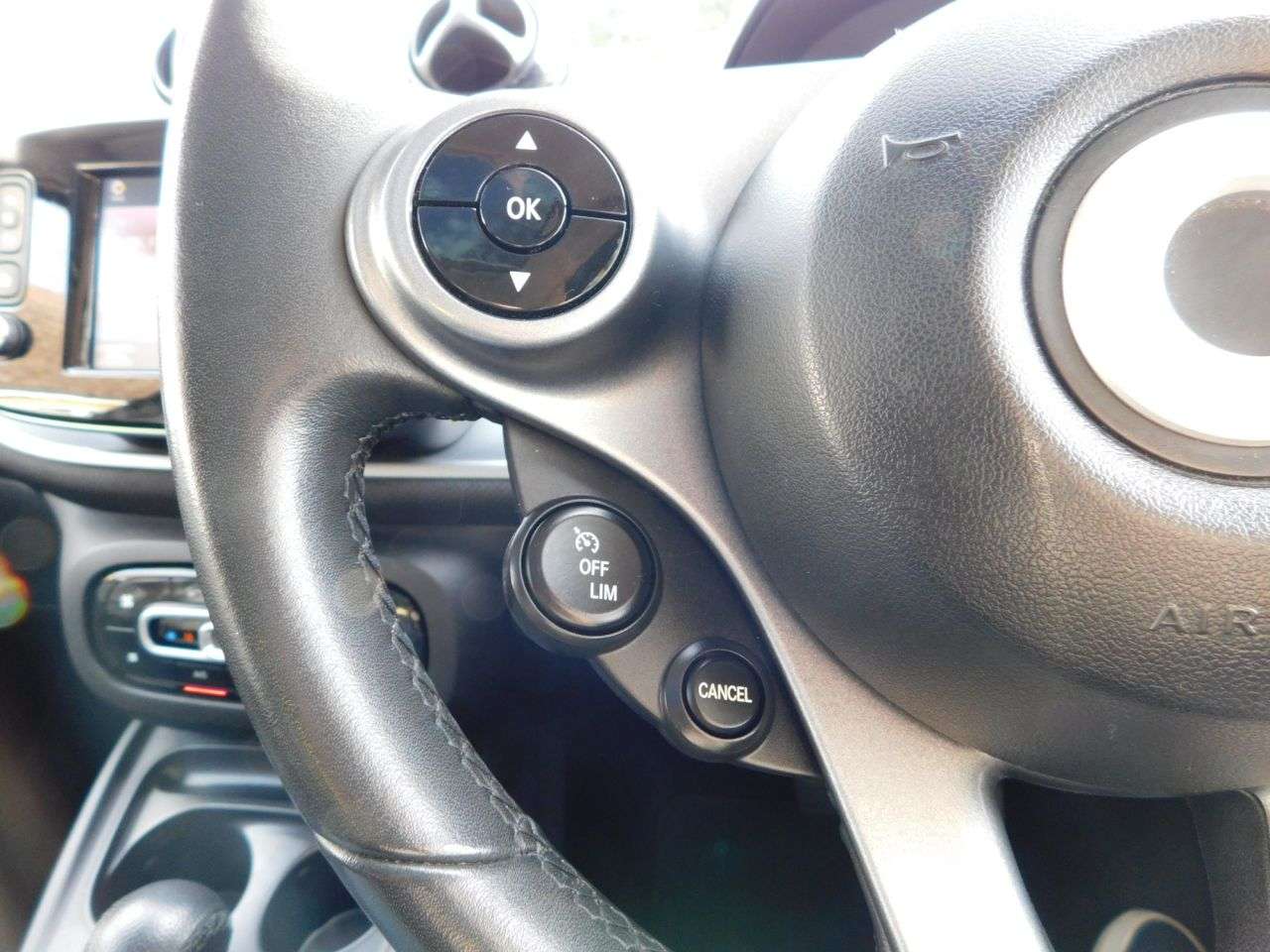 2018 SMART FORFOUR 2018 SMART FORFOUR