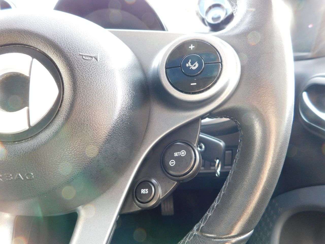 2018 SMART FORFOUR 2018 SMART FORFOUR