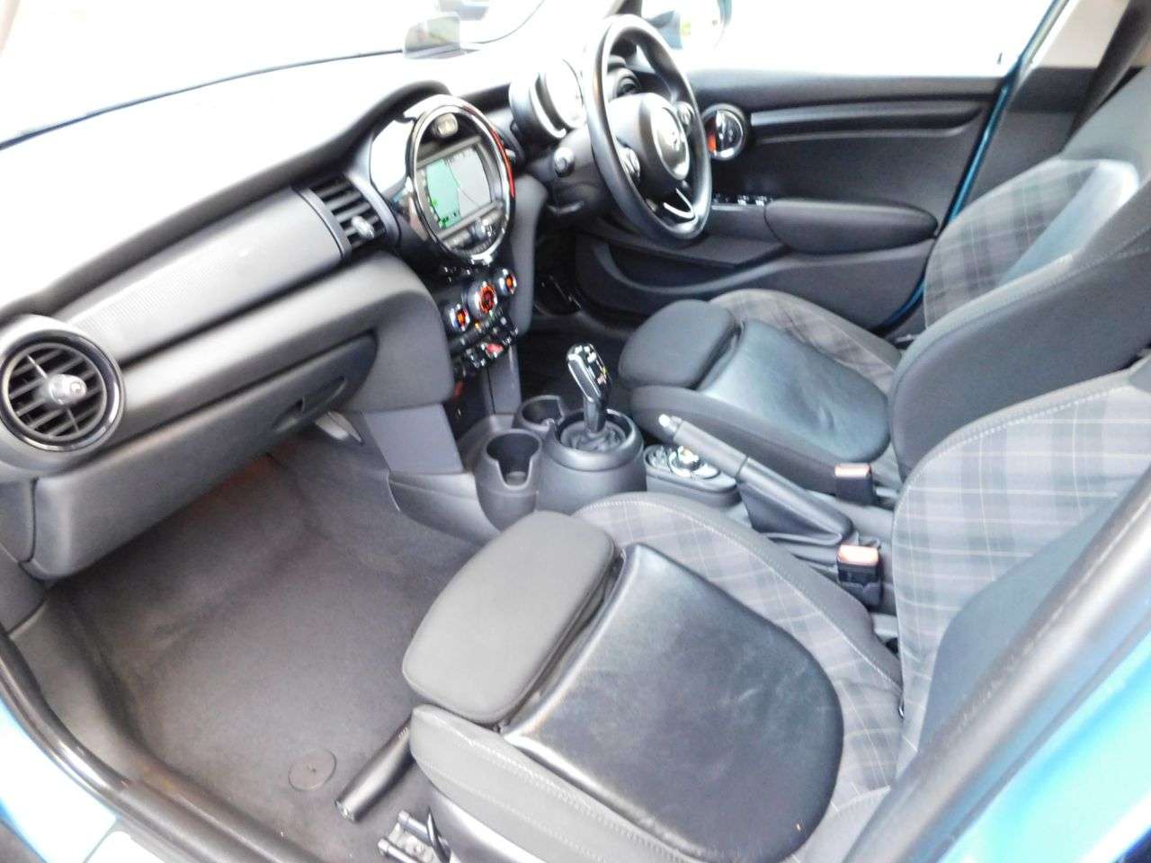 2018 MINI HATCH 2018 MINI HATCH