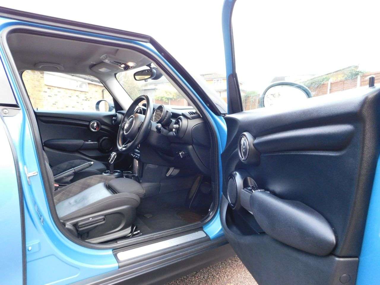 2018 MINI HATCH 2018 MINI HATCH