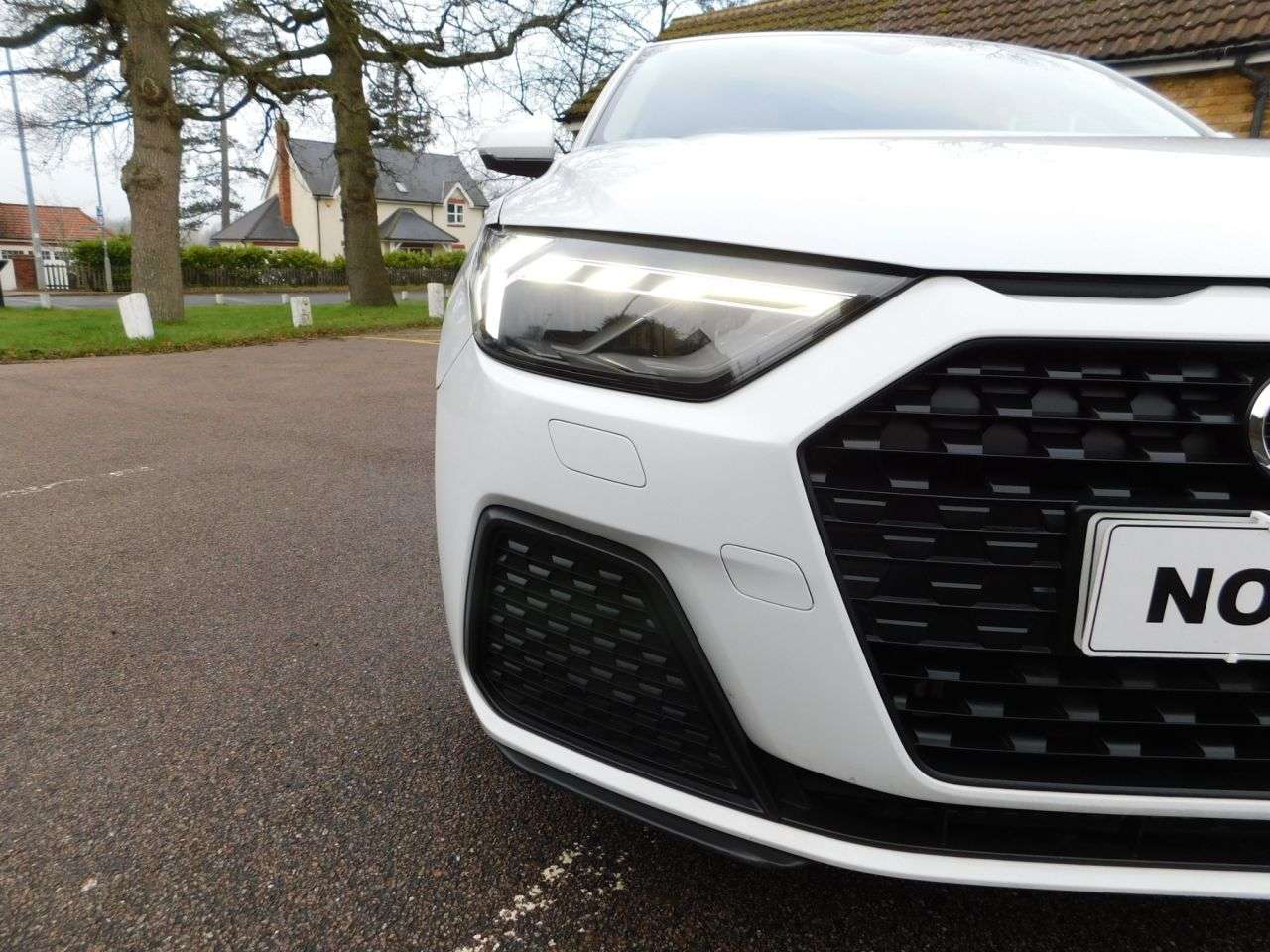 2020 AUDI A1 2020 AUDI A1
