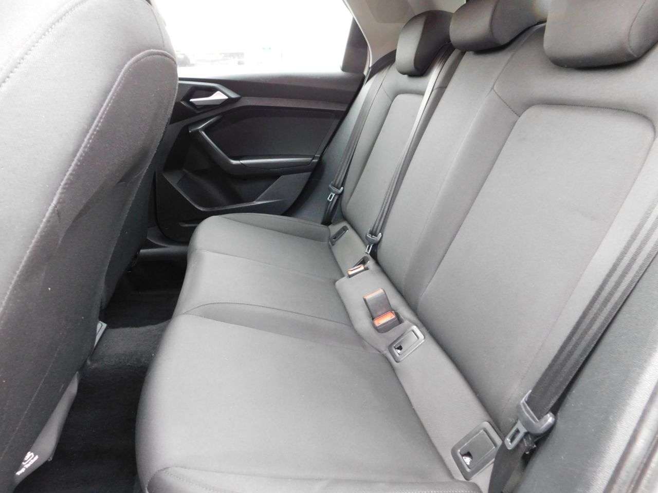 2020 AUDI A1 2020 AUDI A1