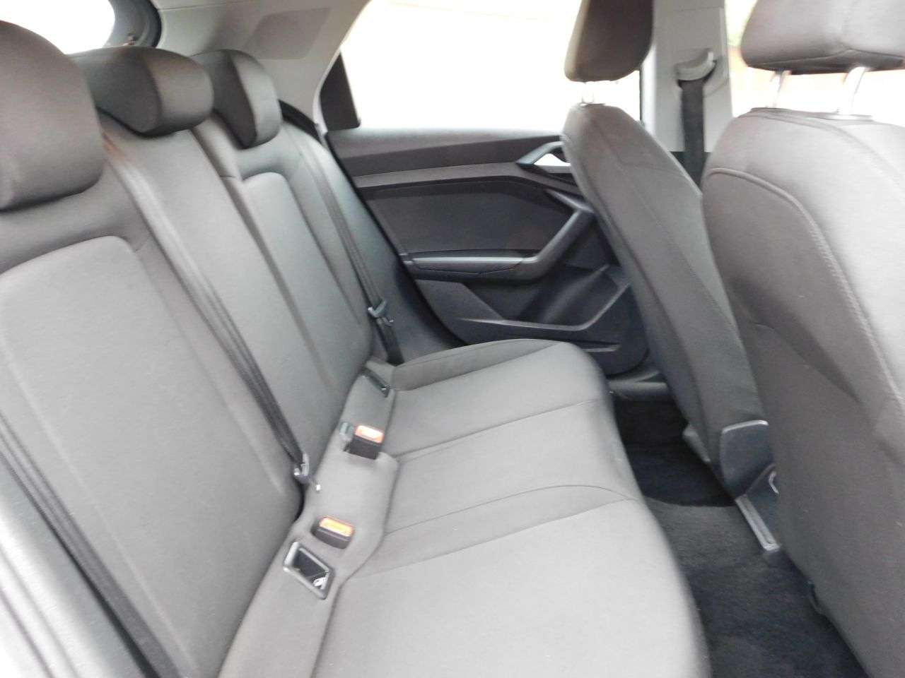 2020 AUDI A1 2020 AUDI A1