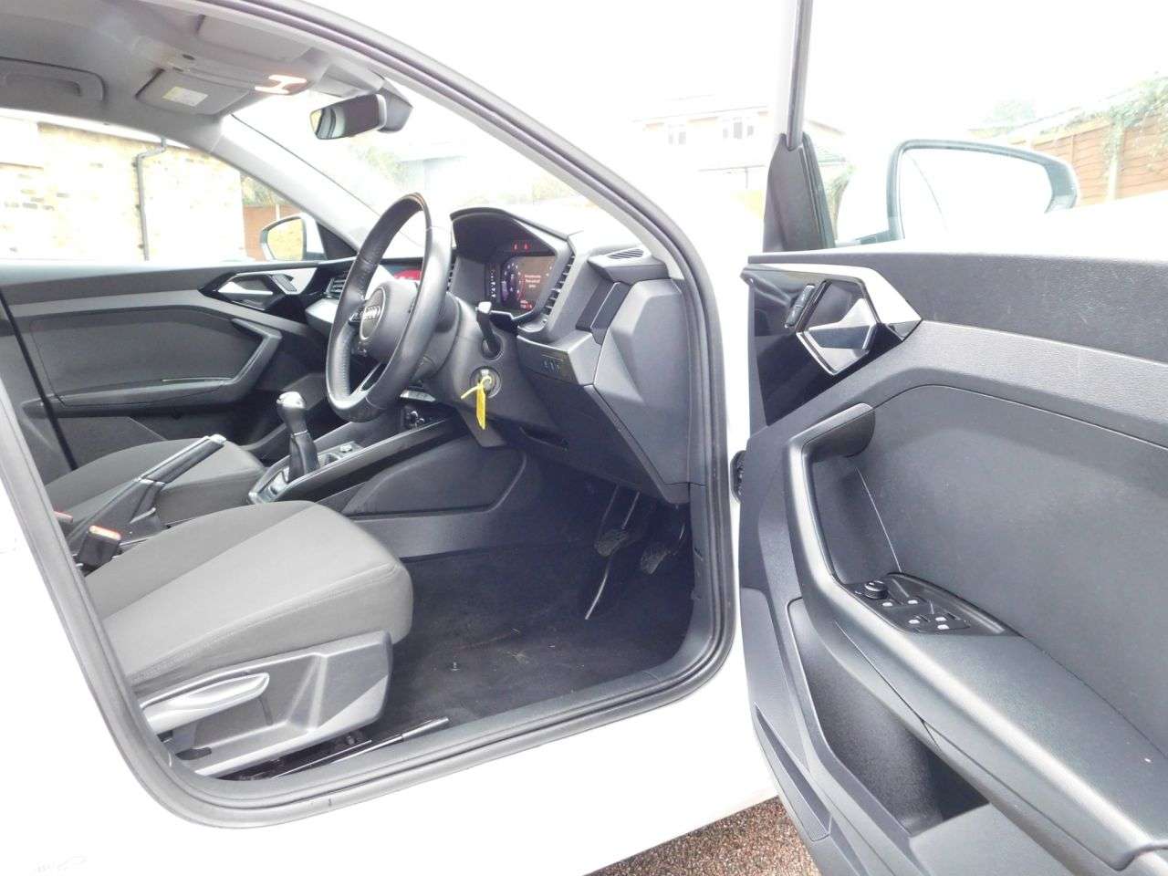 2020 AUDI A1 2020 AUDI A1