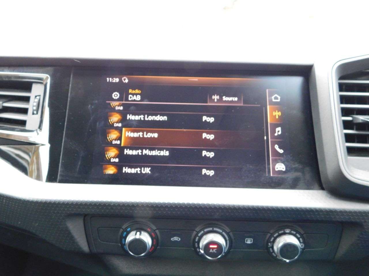 2020 AUDI A1 2020 AUDI A1