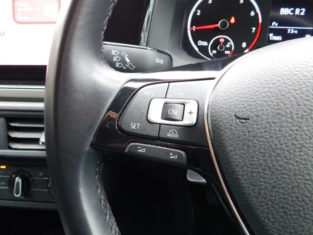 2021 VOLKSWAGEN POLO 2021 VOLKSWAGEN POLO