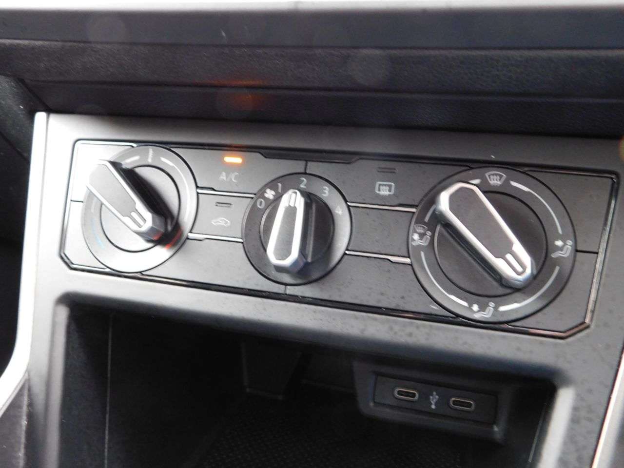 2021 VOLKSWAGEN POLO 2021 VOLKSWAGEN POLO