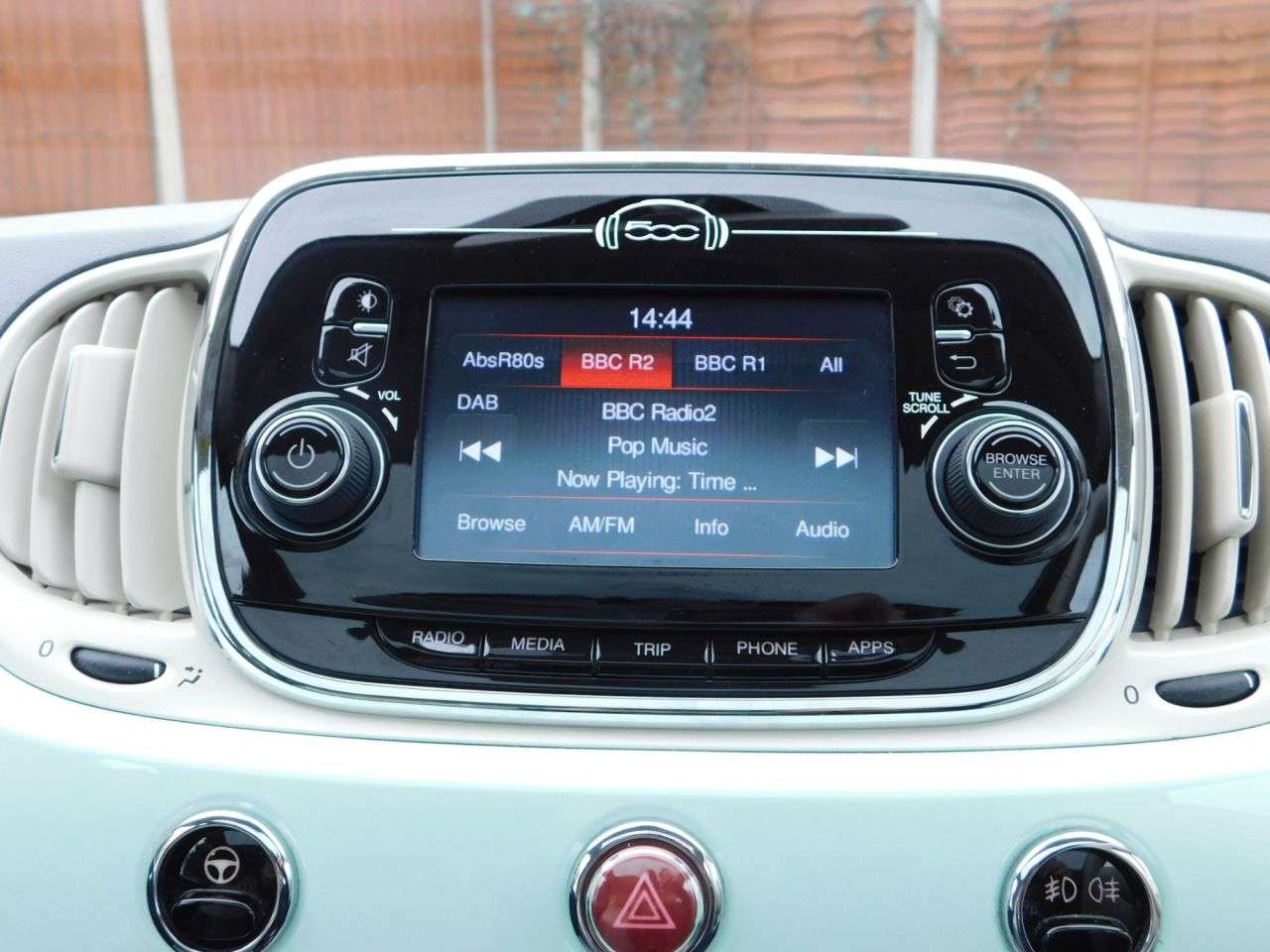 2017 FIAT 500 2017 FIAT 500