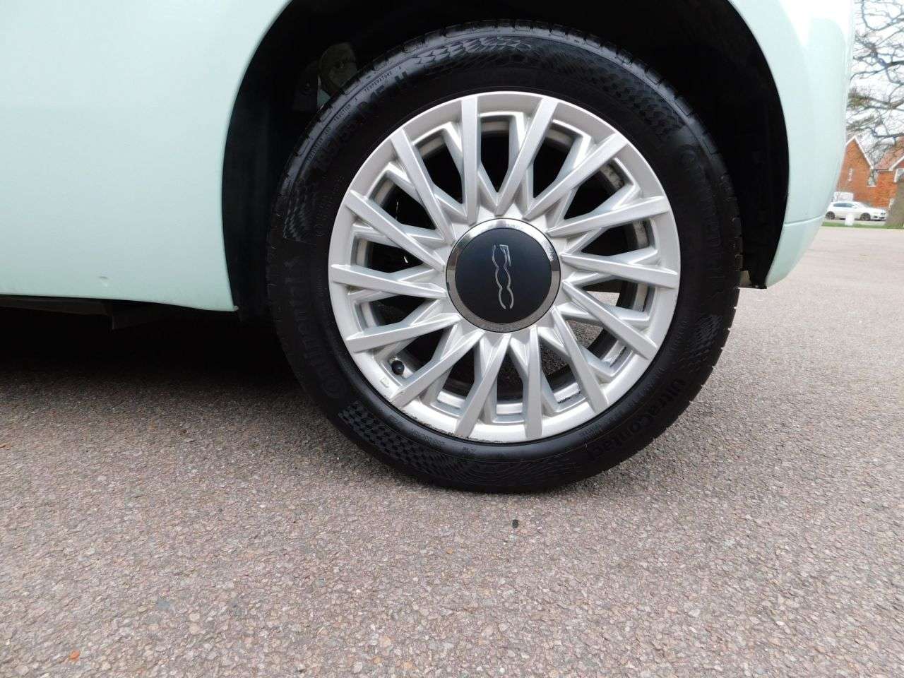 2017 FIAT 500 2017 FIAT 500