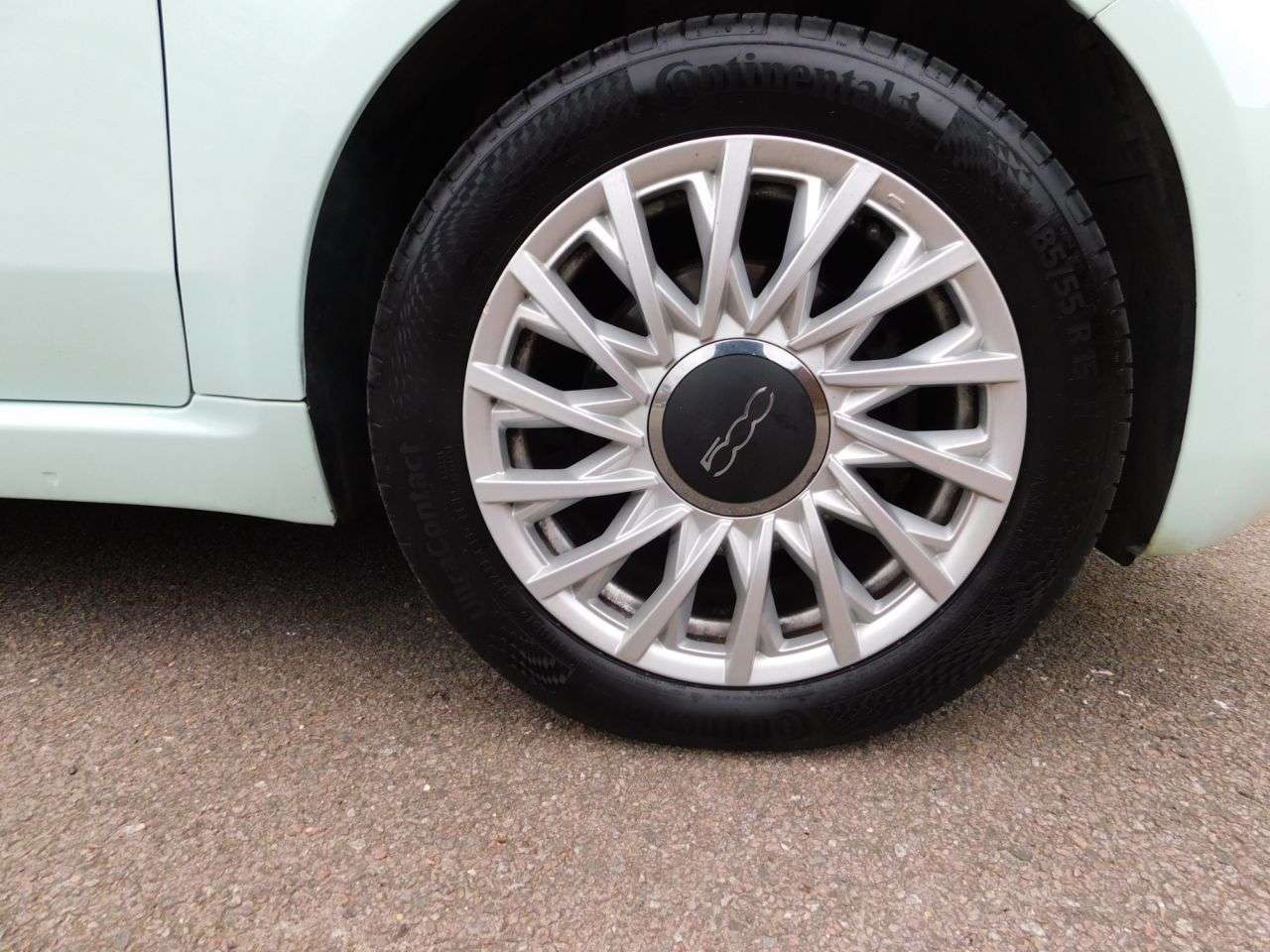 2017 FIAT 500 2017 FIAT 500