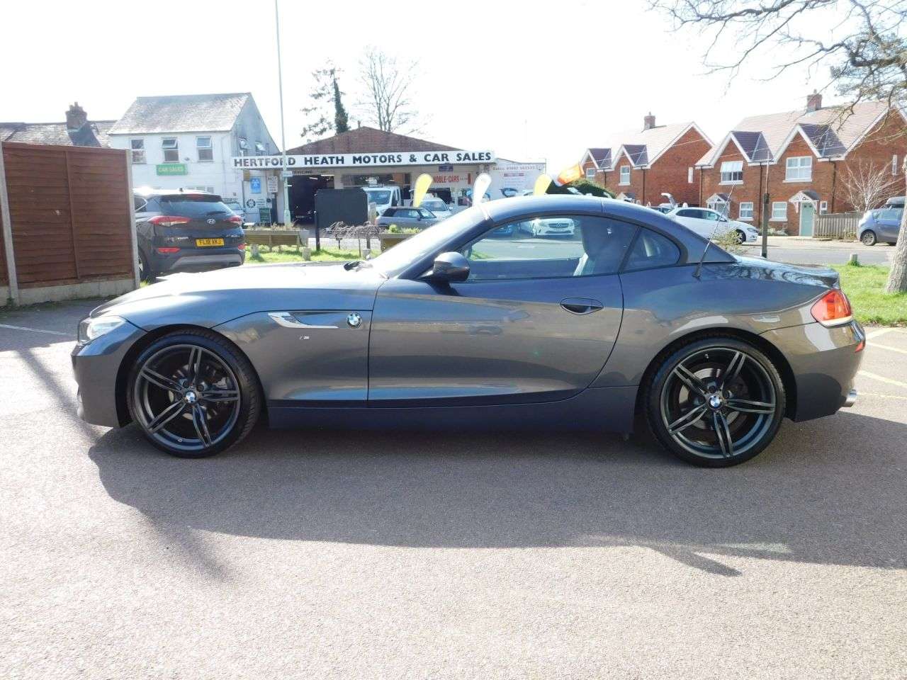 A 2016 BMW Z4 2.0 20i M Sport Convertible 2dr Petrol Auto sDrive Euro 6 (184 ps) *FSH, UL A 2016 BMW Z4 2.0 20i M Sport Convertible 2dr Petrol Auto sDrive Euro 6 (184 ps) *FSH, UL