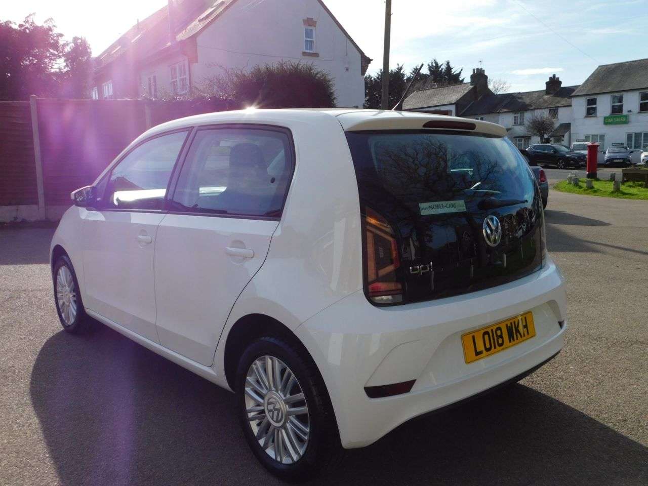 2018 VOLKSWAGEN UP! 2018 VOLKSWAGEN UP!