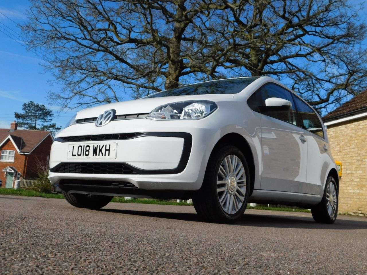 2018 VOLKSWAGEN UP! 2018 VOLKSWAGEN UP!