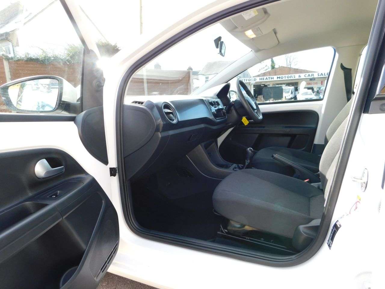 2018 VOLKSWAGEN UP! 2018 VOLKSWAGEN UP!