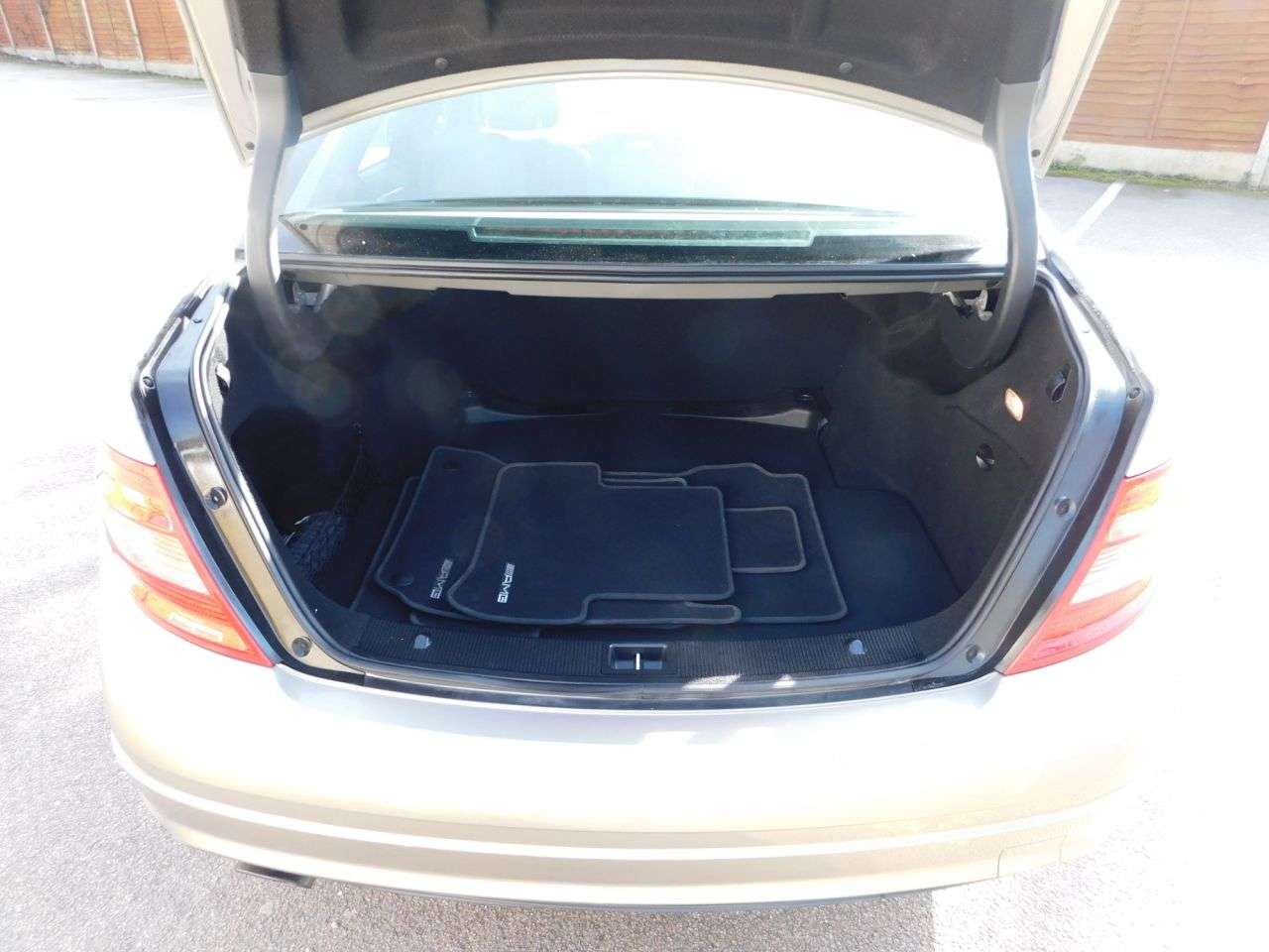 2009 MERCEDES-BENZ C-CLASS 2009 MERCEDES-BENZ C-CLASS