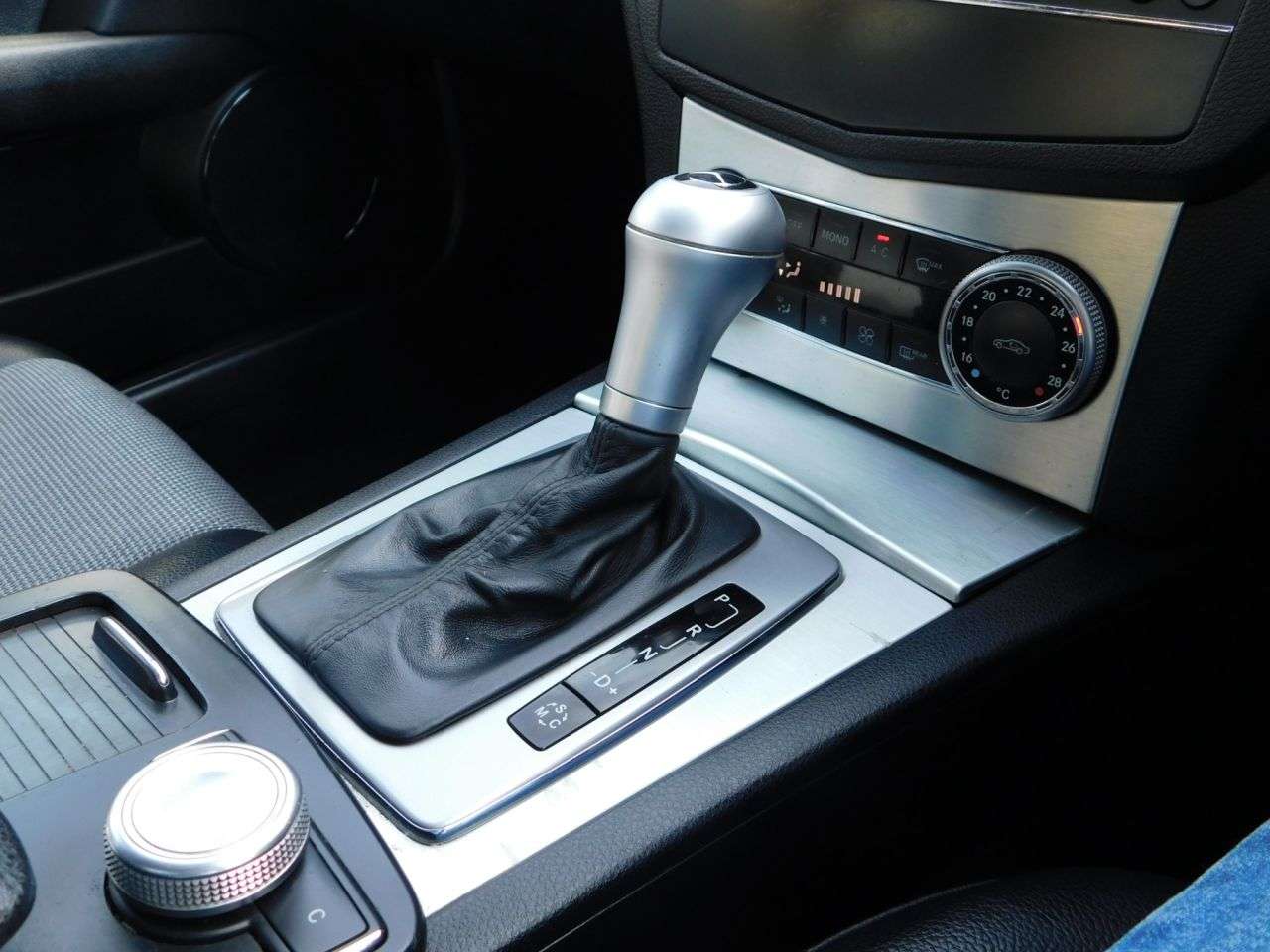 2009 MERCEDES-BENZ C-CLASS 2009 MERCEDES-BENZ C-CLASS