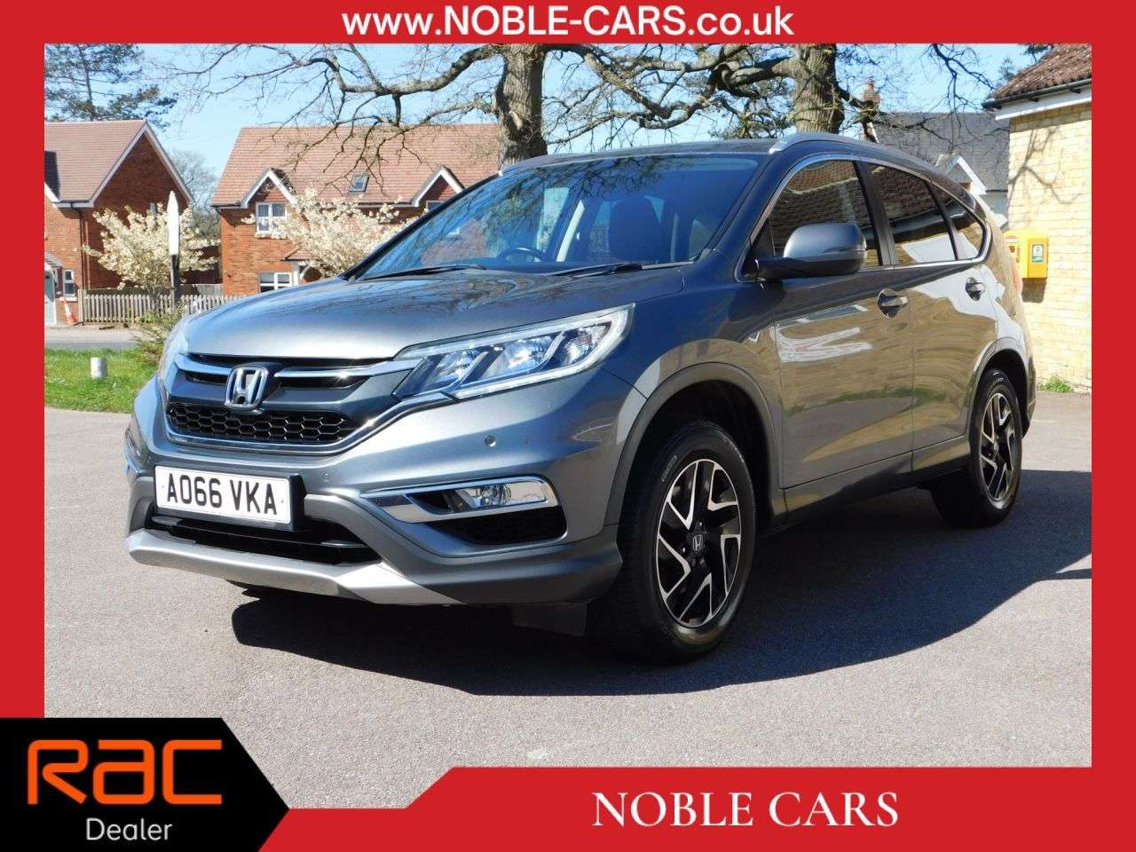 A 2016 HONDA CR-V 1.6 i-DTEC SE Plus Navi SUV 5dr Diesel Auto 4WD Euro 6 (160 ps) *FULL DEALE A 2016 HONDA CR-V 1.6 i-DTEC SE Plus Navi SUV 5dr Diesel Auto 4WD Euro 6 (160 ps) *FULL DEALE