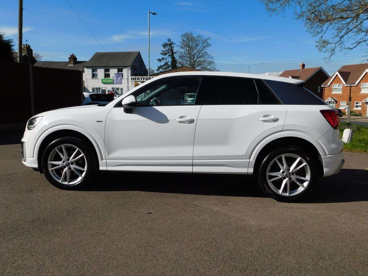 A 2018 AUDI Q2 1.4 TFSI CoD S line SUV 5dr Petrol Manual Euro 6 (s/s) (150 ps) A 2018 AUDI Q2 1.4 TFSI CoD S line SUV 5dr Petrol Manual Euro 6 (s/s) (150 ps)