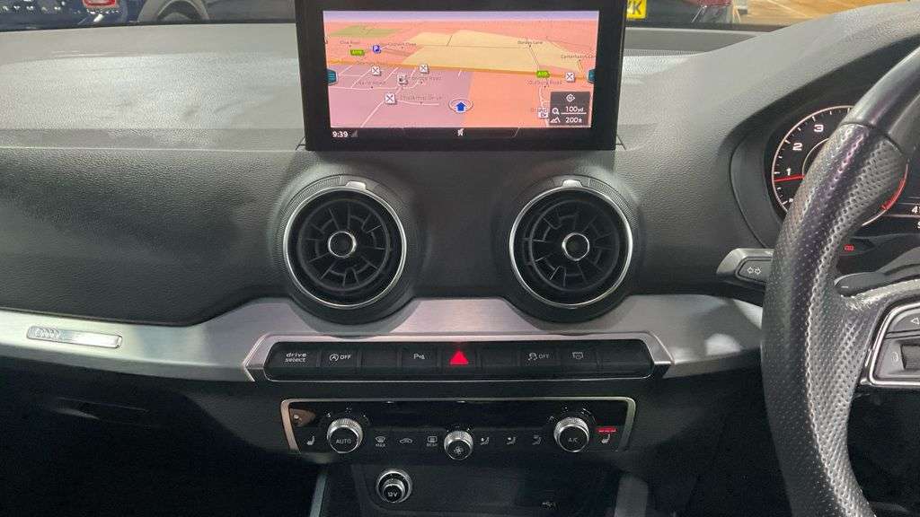 2017 AUDI Q2 2017 AUDI Q2