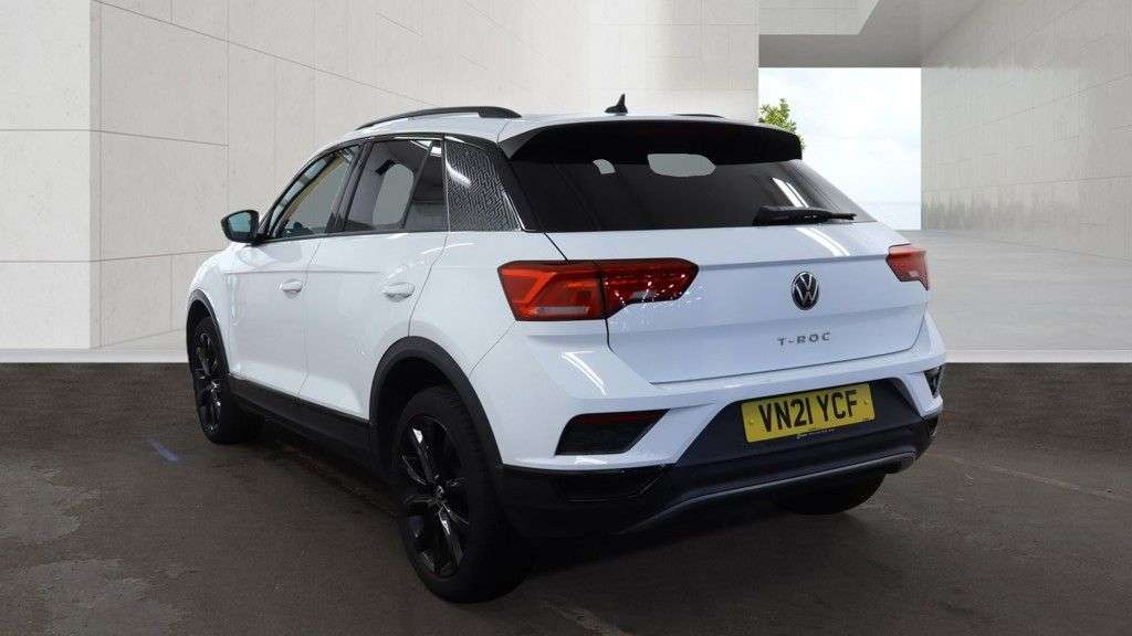 A 2021 VOLKSWAGEN T-ROC 1.5 TSI EVO Black Edition SUV 5dr Petrol Manual Euro 6 (s/s) (150 ps) A 2021 VOLKSWAGEN T-ROC 1.5 TSI EVO Black Edition SUV 5dr Petrol Manual Euro 6 (s/s) (150 ps)