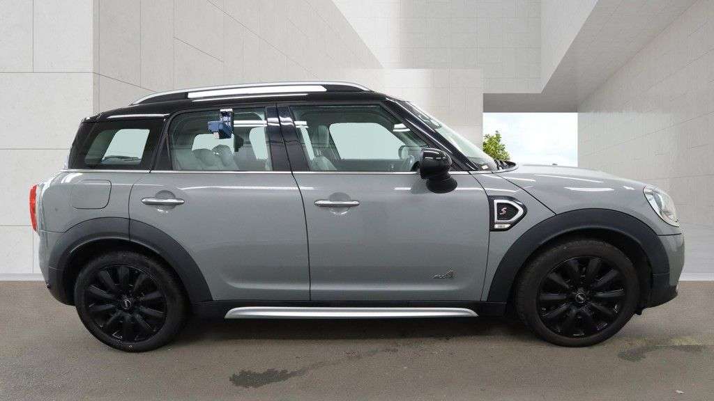 2017 MINI COUNTRYMAN 2017 MINI COUNTRYMAN